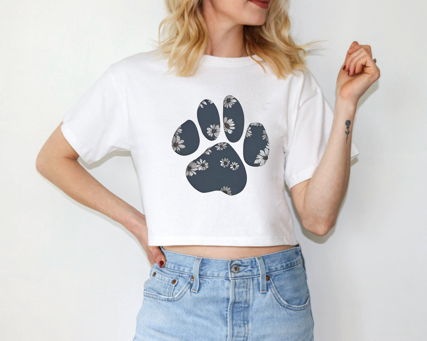 Champion Paw Print Cropped T-Shirt for Women - Trendy Athletic Wear