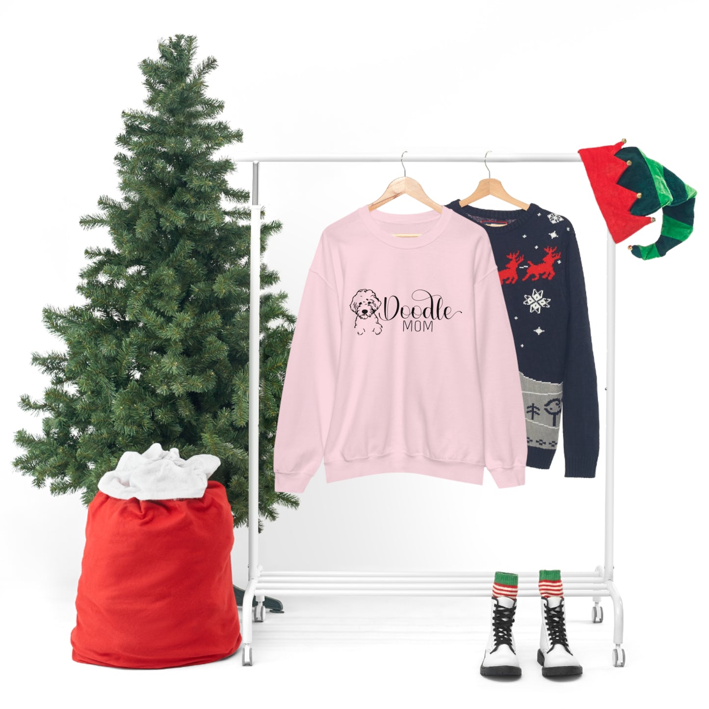 Doodle Mom Unisex Heavy Blend™ Crewneck Sweatshirt